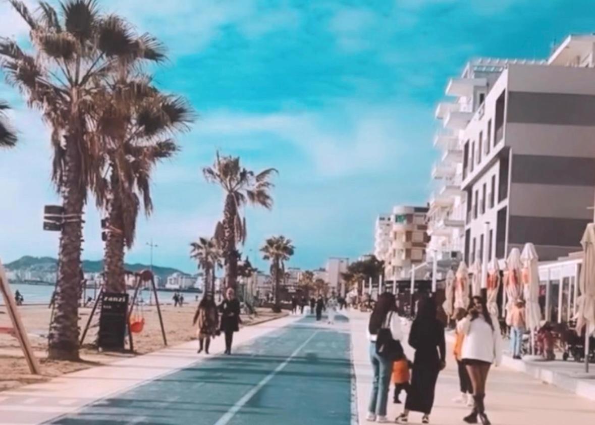 Durres Strand Direkt Am Meer Zewnętrze zdjęcie