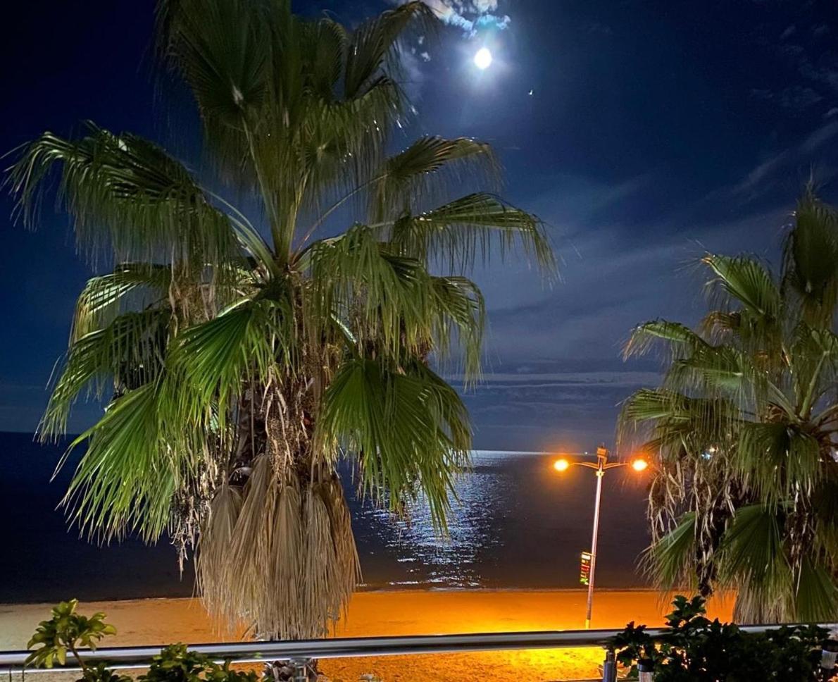 Durres Strand Direkt Am Meer Zewnętrze zdjęcie